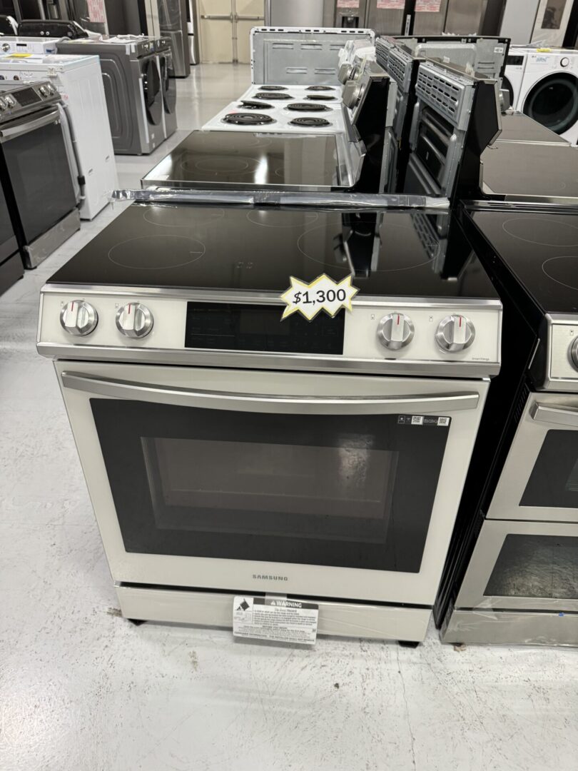 Samsung Bespoke 30 Microwave Combination Wall Oven in White Glass