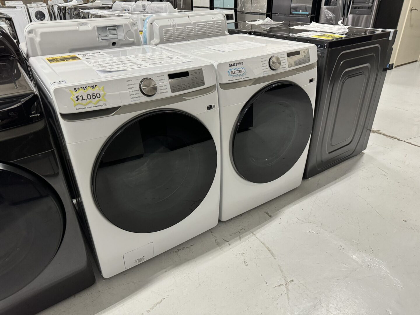 In stock washer and dryer deals set